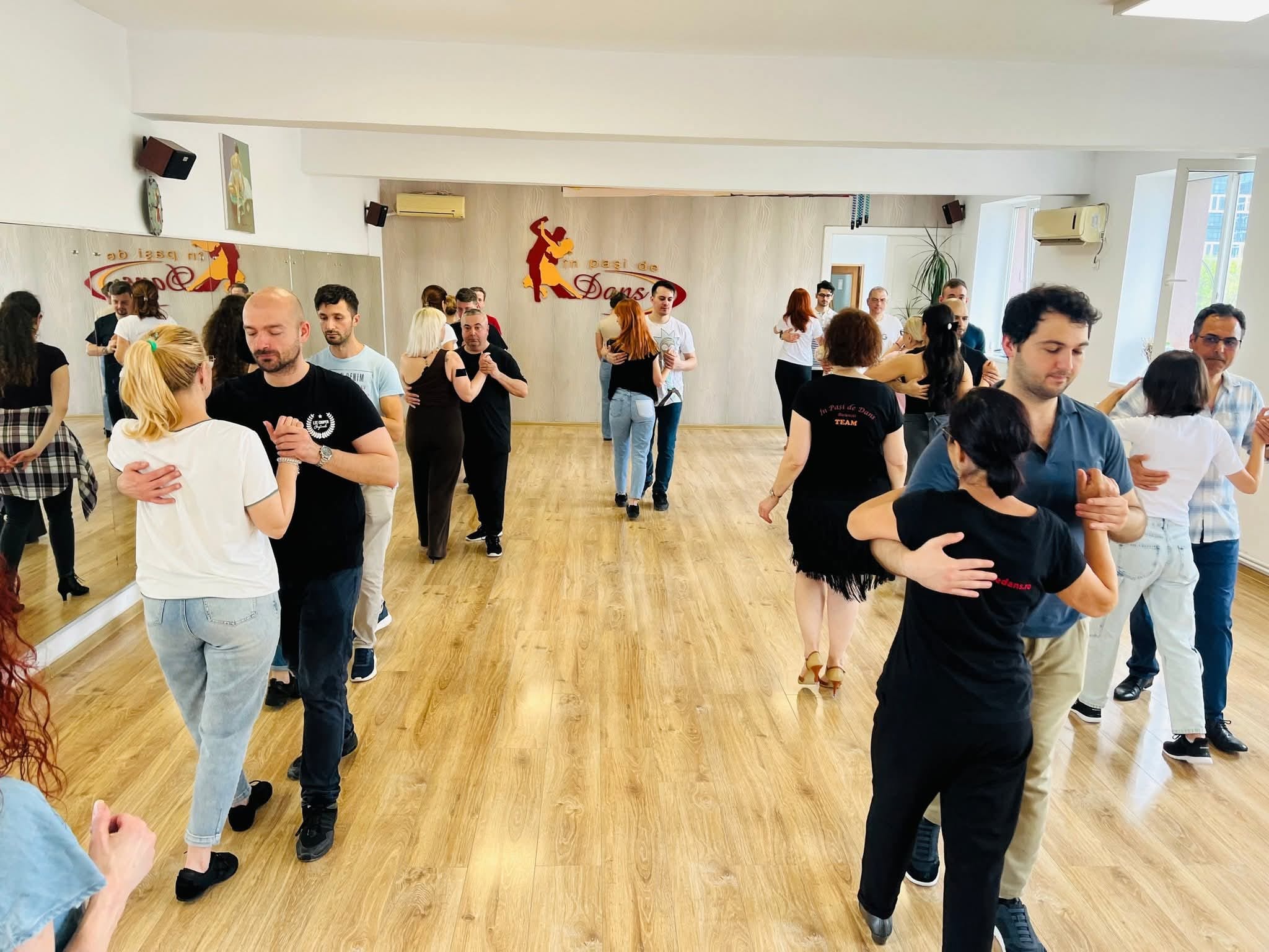 Workshop foxtrot - perfecționăm fluiditatea și sofisticarea